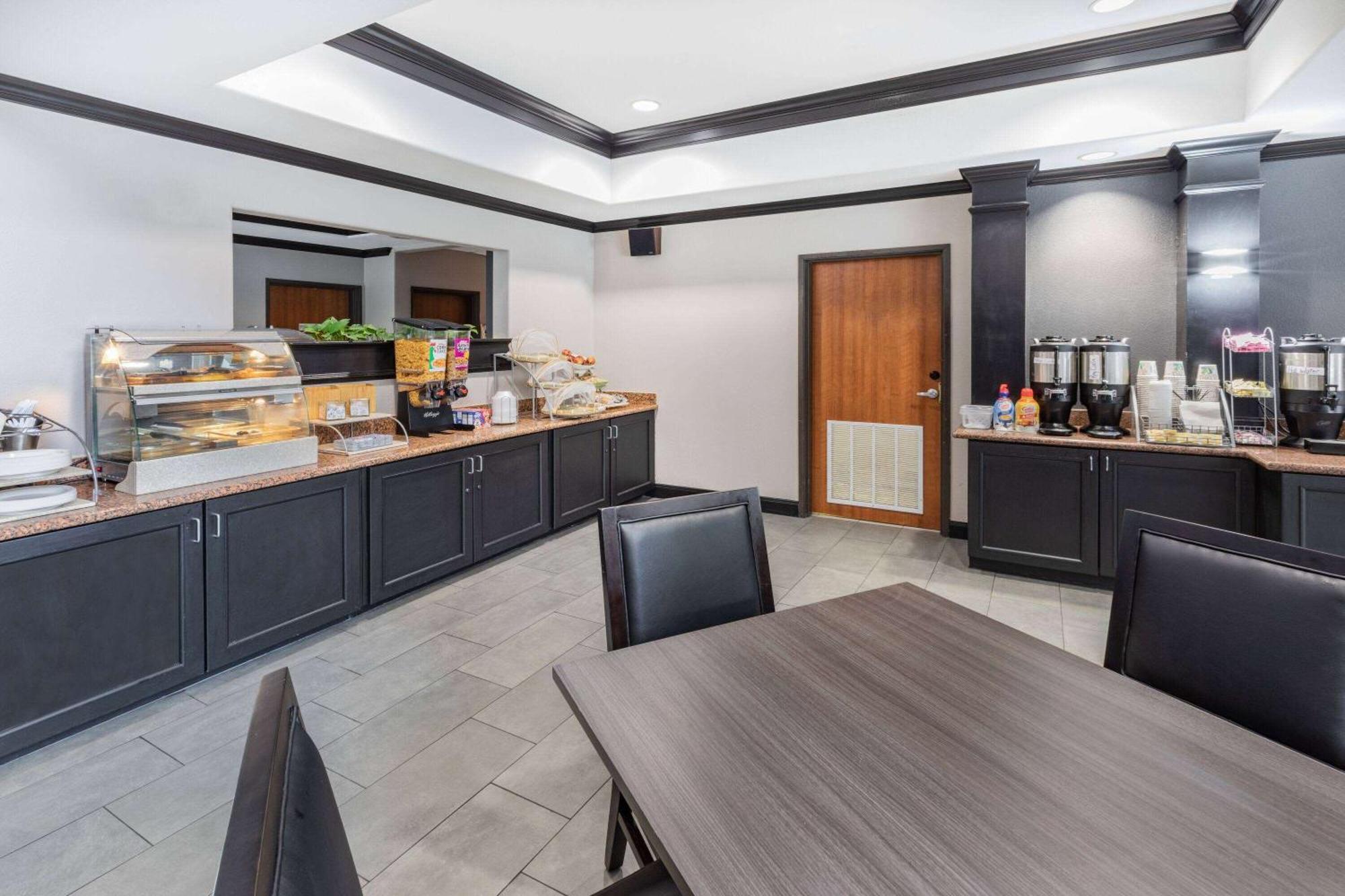 Wingate By Wyndham Houston Bush Intercontinental Airport Hotel Aldine Exterior photo